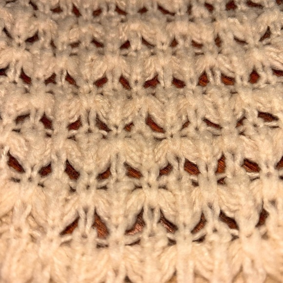 Free People knitted sweater in cream. Size small women’s - Picture 7 of 7